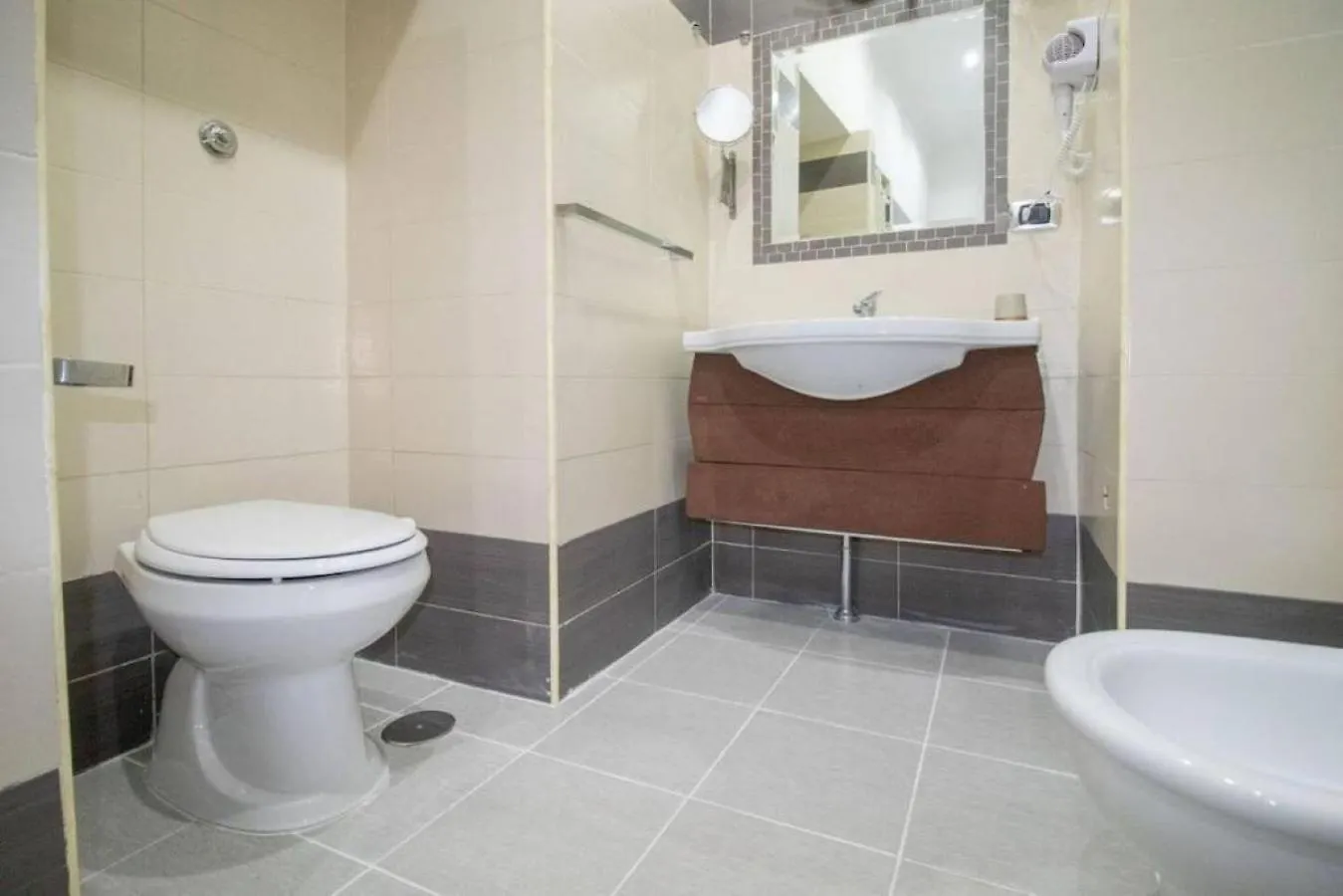 Monticelli House Inthe Historical Center Apartment Naples Italy